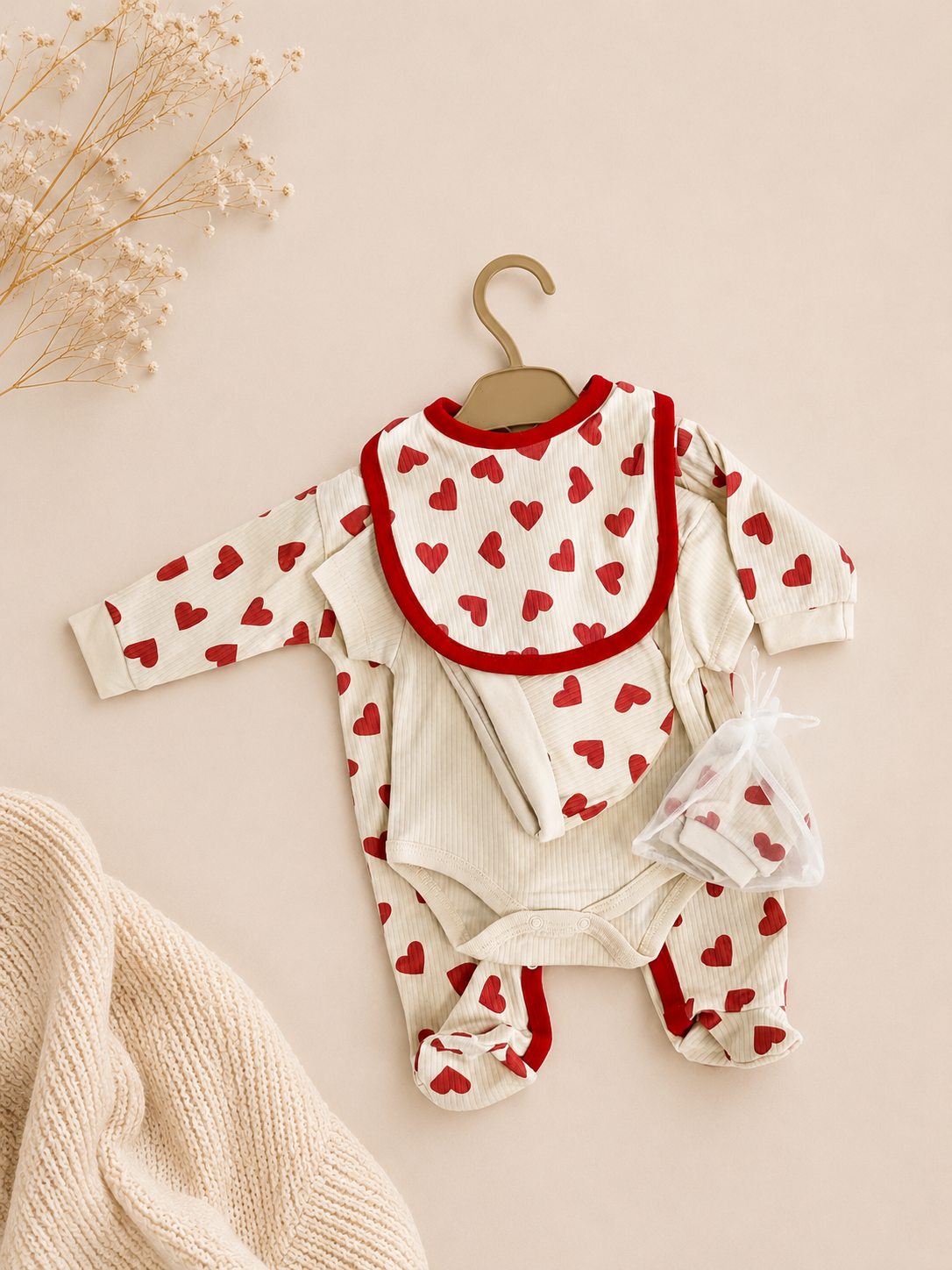Višedjelni set za bebe - Srca